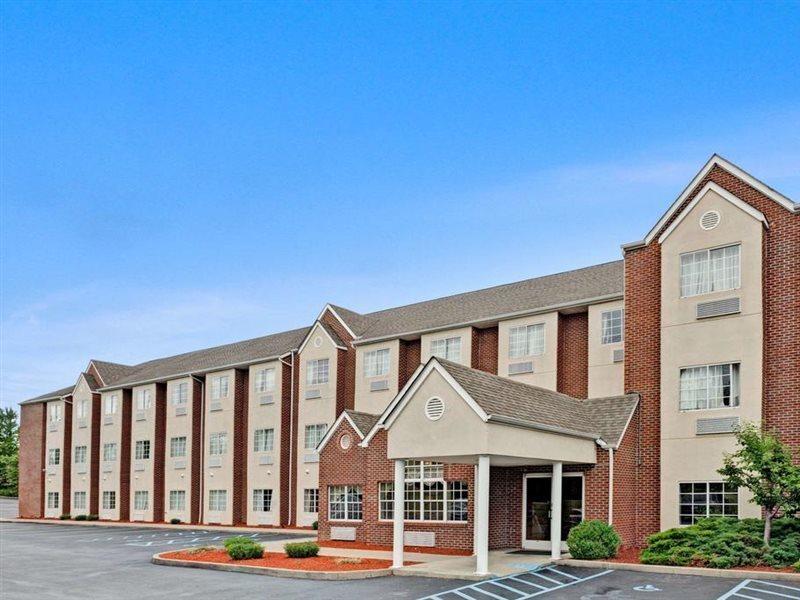 Microtel Inn & Suites By Wyndham Florence/Cincinnati Airpo Экстерьер фото
