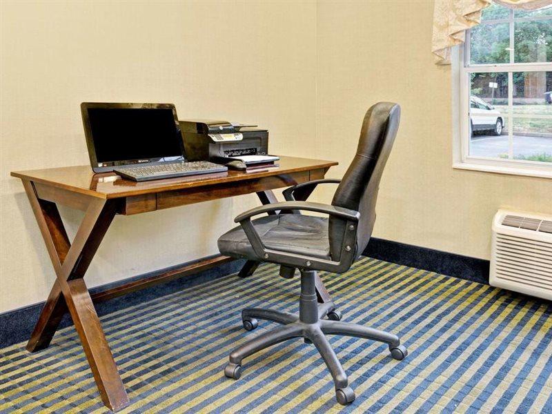 Microtel Inn & Suites By Wyndham Florence/Cincinnati Airpo Экстерьер фото