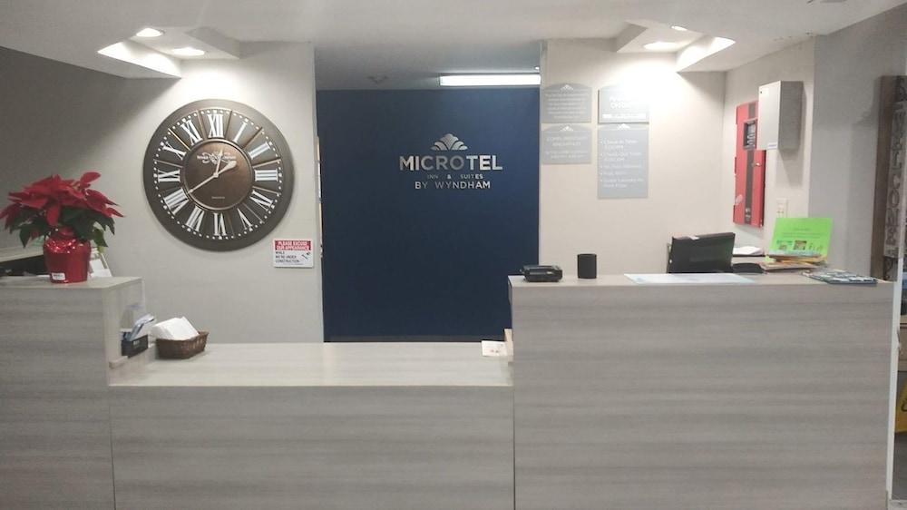 Microtel Inn & Suites By Wyndham Florence/Cincinnati Airpo Экстерьер фото
