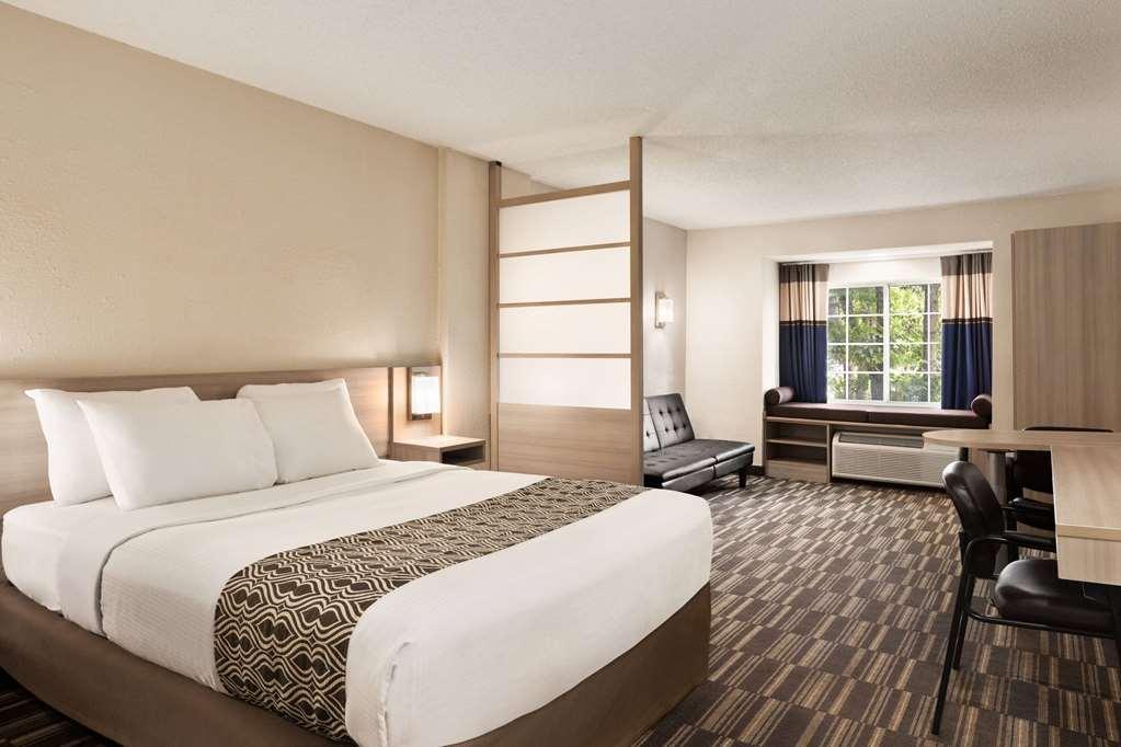 Microtel Inn & Suites By Wyndham Florence/Cincinnati Airpo Номер фото