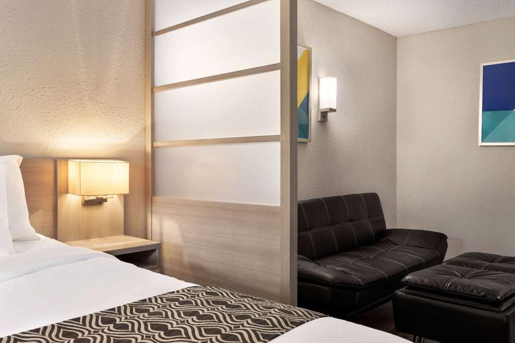 Microtel Inn & Suites By Wyndham Florence/Cincinnati Airpo Номер фото