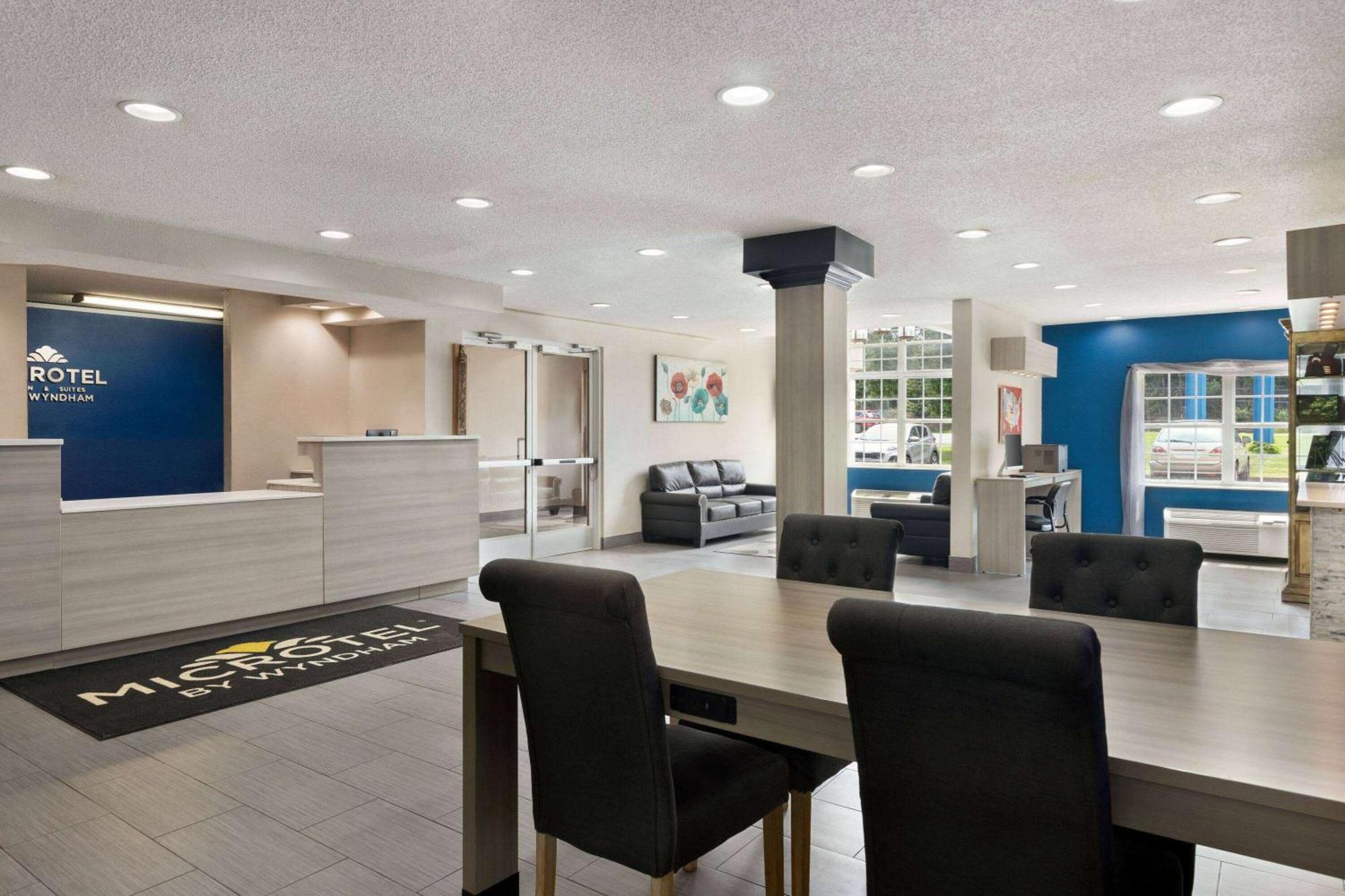 Microtel Inn & Suites By Wyndham Florence/Cincinnati Airpo Экстерьер фото